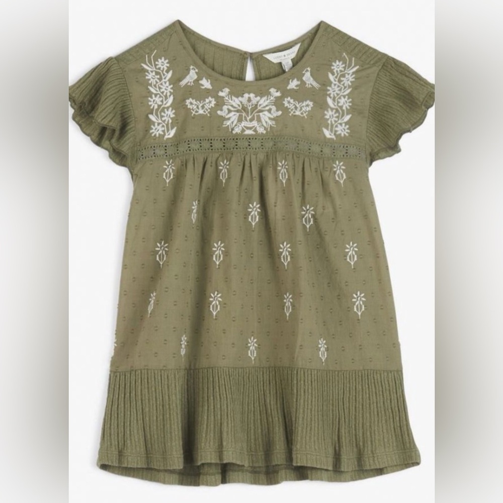 Lucky Brand Sz Large Top Olive Green w/ white embroidery  EUC